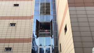 Kuyumcukent'te yangın paniği