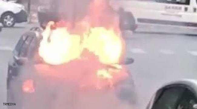 Amasya'da seyir halindeki otomobil alev alev yandı