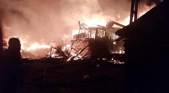 Çamlıdere'de metruk evde çıkan yangın 7 evi küle döndürdü