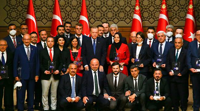 Cumhurbaşkanı Erdoğan 6. Anadolu Medya Ödülleri Töreni'nde konuştu