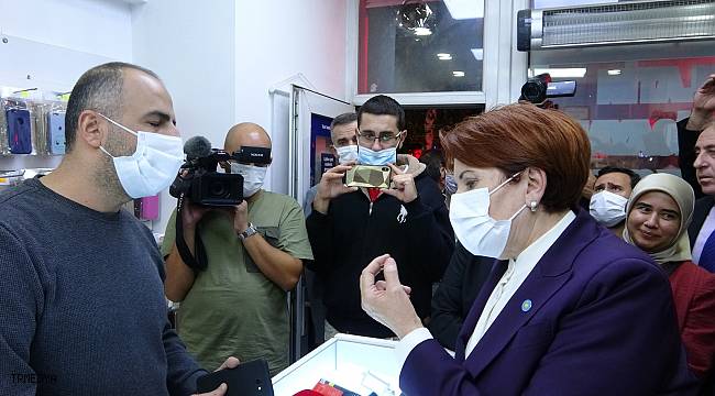 İYİ Parti Genel Başkanı Akşener, Ardahan'da esnafı ziyaret etti