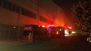 Kahramanmaraş'ta iplik fabrikasında yangın