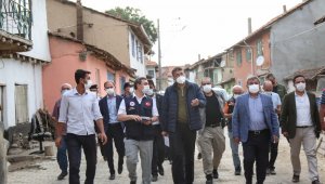 Kütahya depreminde 15 binada hasar tespit edildi