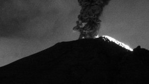 Popocatepetl Yanardağı'nda son 24 saatte 6 patlama oldu