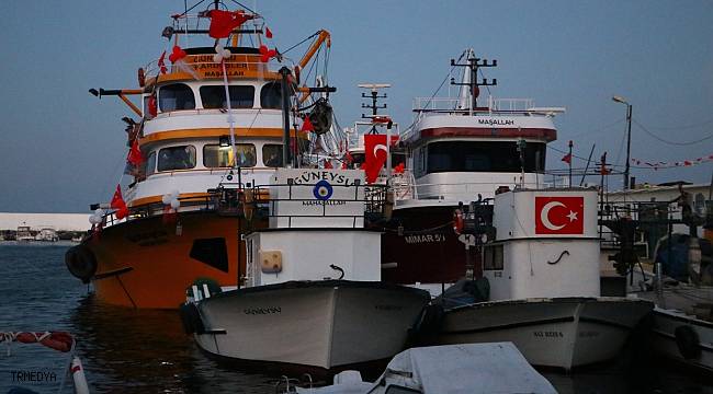Tekirdağlı balıkçılar 'Vira Bismillah' diyerek Marmara'ya açıldı