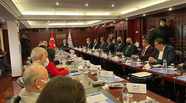 Bakan Karaismailoğlu, "Ülkemizi uluslararası arenada lojistik süper gücü haline getirdik"