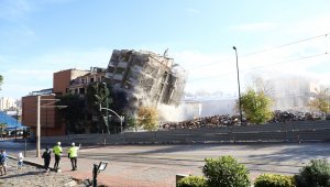 Hem 'tarihi' hem 'hayati' dönüşüm