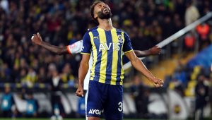 Nazım ıslıklandı!