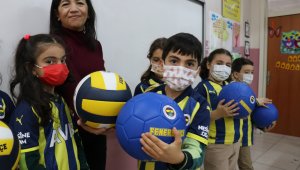 Fenerbahçe'ye mektup yollayan öğrencilere Başkan Ali Koç'tan jest