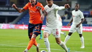 Spor Toto Süper Lig: Medipol Başakşehir: 2 - DG Sivasspor: 1