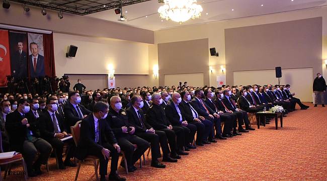 Adalet Bakanı Gül: "Yargı adaleti insanımızın sığınacağı en son limandır, çaredir"