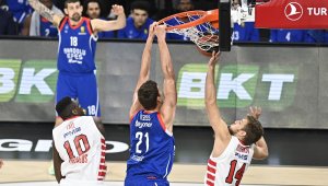 Anadolu Efes'in konuğu Barcelona