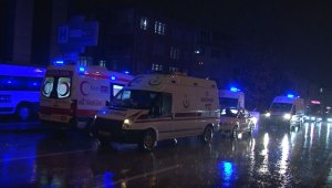 Başkent'te özel bir hastanede çıkan yangın nedeniyle 17 hasta tahliye edildi