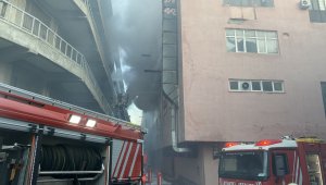 Bayrampaşa'da ayakkabı imalathanesinde korkutan yangın