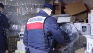 Bursa merkezli 10 ilde sahte içki operasyonu: 24 gözaltı