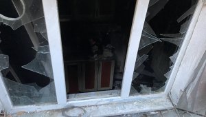 Esenyurt'ta facianın yaşandığı ev, gün ağarınca görüntülendi