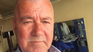 Eşini alevlerden kurtardı kendi yanarak can verdi