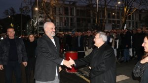 Türkiye'nin Arnavutluk'a söz verdiği 522 konut sahiplerine teslim edildi