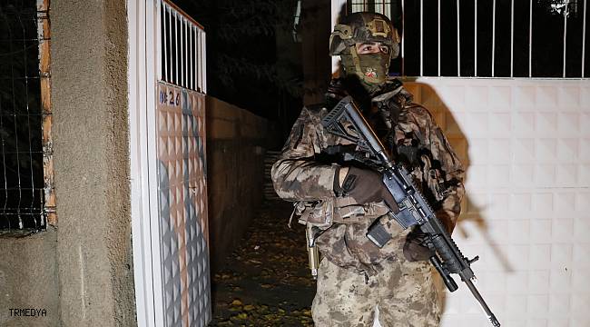 Adana'da silahlı suç örgütüne operasyon