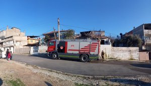 Bakkaldan döndüğünde evinin yandığını gördü