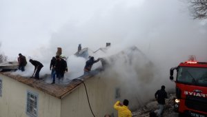 Bingöl'de korkutan yangın