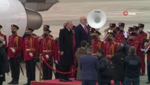 Cumhurbaşkanı Erdoğan, Arnavutluk'ta resmi törenle karşılandı