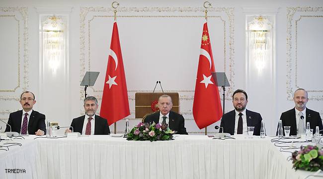 Erdoğan: "4 önemli başlık sürekli bizim gündemimizde: Yatırım, istihdam, ihracat, üretim"