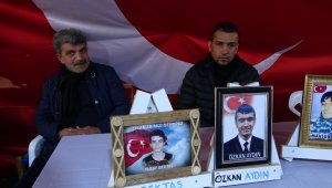 HDP önünde evlat nöbeti tutan ailelerin direnişi sürüyor