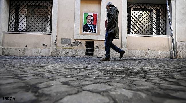 İtalya'nın eski Başbakanı Berlusconi cumhurbaşkanlığına aday olmayacak
