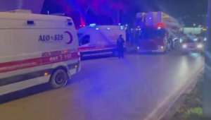 İzmir'de ikiz kulelerde yangın paniği: 3 yaralı