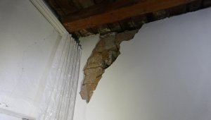 Kayseri'de 4.9'luk depremde evler hasar gördü