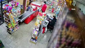 Kendisine alkol satmayan marketi ateşe verdi