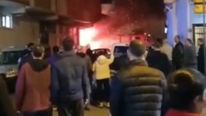 Oto tamircisinde LPG'li araç patladı, iş yeri alevler içinde kaldı