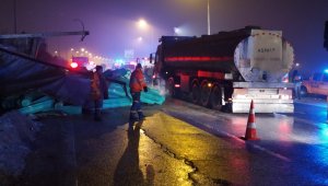 Tırla çarpışan yolcu otobüsü şarampole devrildi: 3'ü ağır 28 yaralı