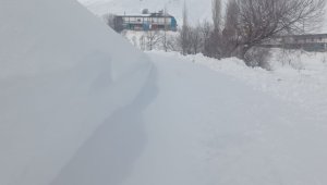 Kahramanmaraş'ta çığ bölgesinden 13 kişi daha tahliye edildi