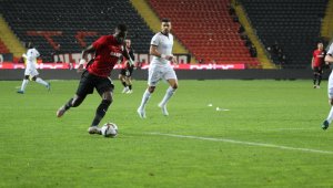 Spor Toto Süper Lig: Gaziantep FK: 0 - Yeni Malatyaspor: 0