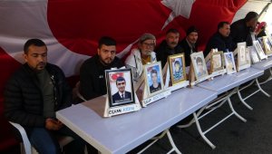Aileler direniyor, evlatlarını 939 gündür istiyor