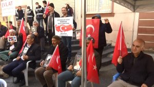 Evlat nöbetindeki aileler eylemlerinde kararlı