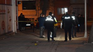 İki grubun silahlı kavgası kanlı bitti: 1 yaralı