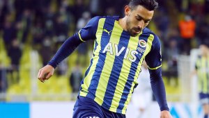 İrfan Can Kahveci'ye 1 maç ceza