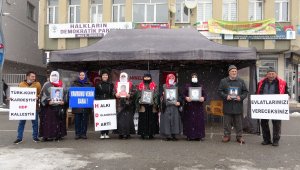 Muş'ta annelerin evlat nöbeti devam ediyor