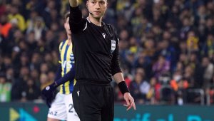 Trabzonspor - Beşiktaş maçını Zorbay Küçük yönetecek