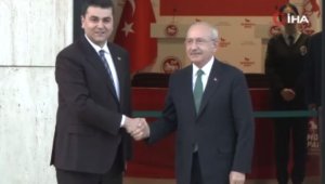 Altı parti lideri üçüncü kez bir araya geldi