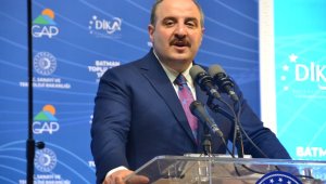 Bakan Varank: "Siz hiç muhalefetten vatandaşımızın hizmetine dönük bir proje duyuyor musunuz?"