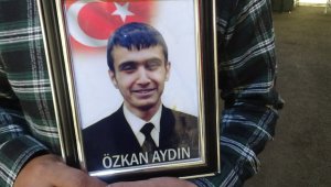 Diyarbakır'da anne ve babaların evlat nöbeti 952. günde