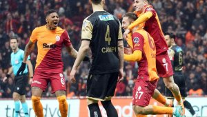 Halil Dervişoğlu'nun 4. gol sevinci