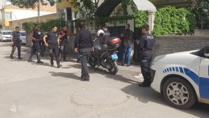 Husumetli komşular arasında kavga: 4 gözaltı