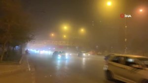 Irak'ı kum fırtınası vurdu