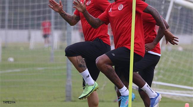 Antalyaspor, sezonu Galatasaray galibiyetiyle kapatmak istiyor