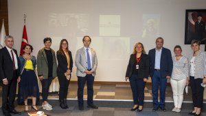 Bilim Kurulu Üyesi Prof. Dr. Şener'den Covid sonrası devam eden şikayet uyarısı